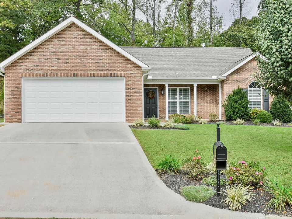 1st image of 2300 Ancient Oak Ln