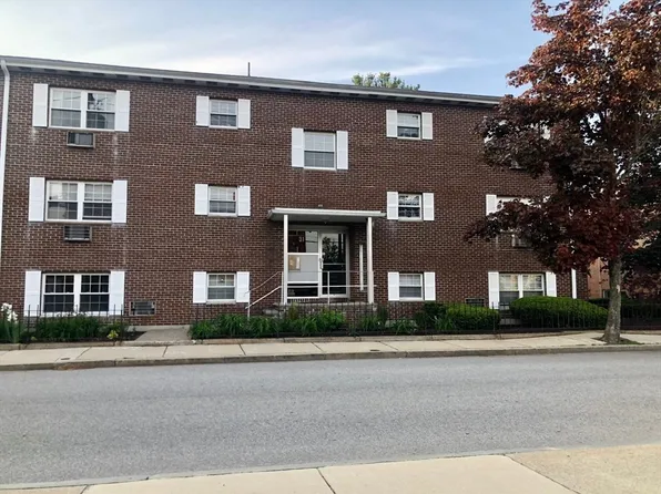 31 Pond St APT 20, Waltham, MA 02451