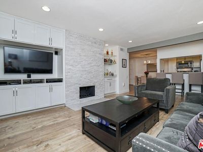 5334 Lindley Ave UNIT 101, Encino, CA, 91316