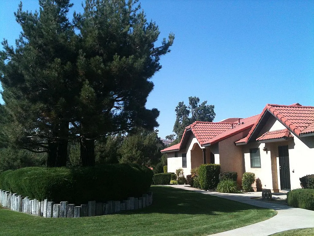 28881 Shannon Ct APT 9 photo 1