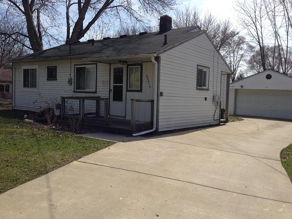 1st image of 32415 Lapeer Dr