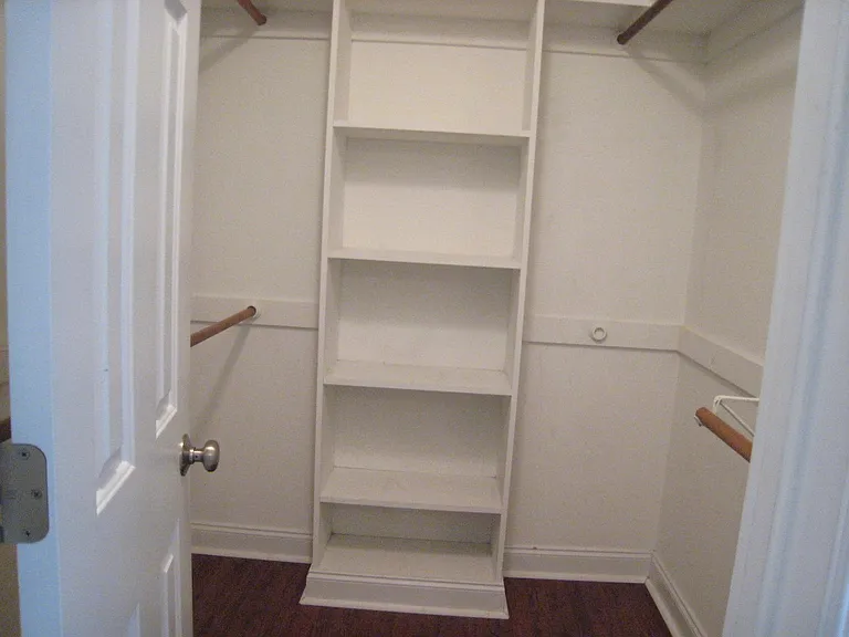 1009 Sebring Dr — Photo 13