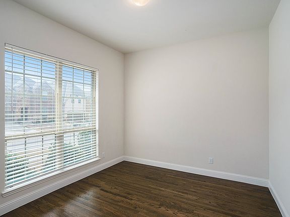 5th image of 8508 Ardsley Pl