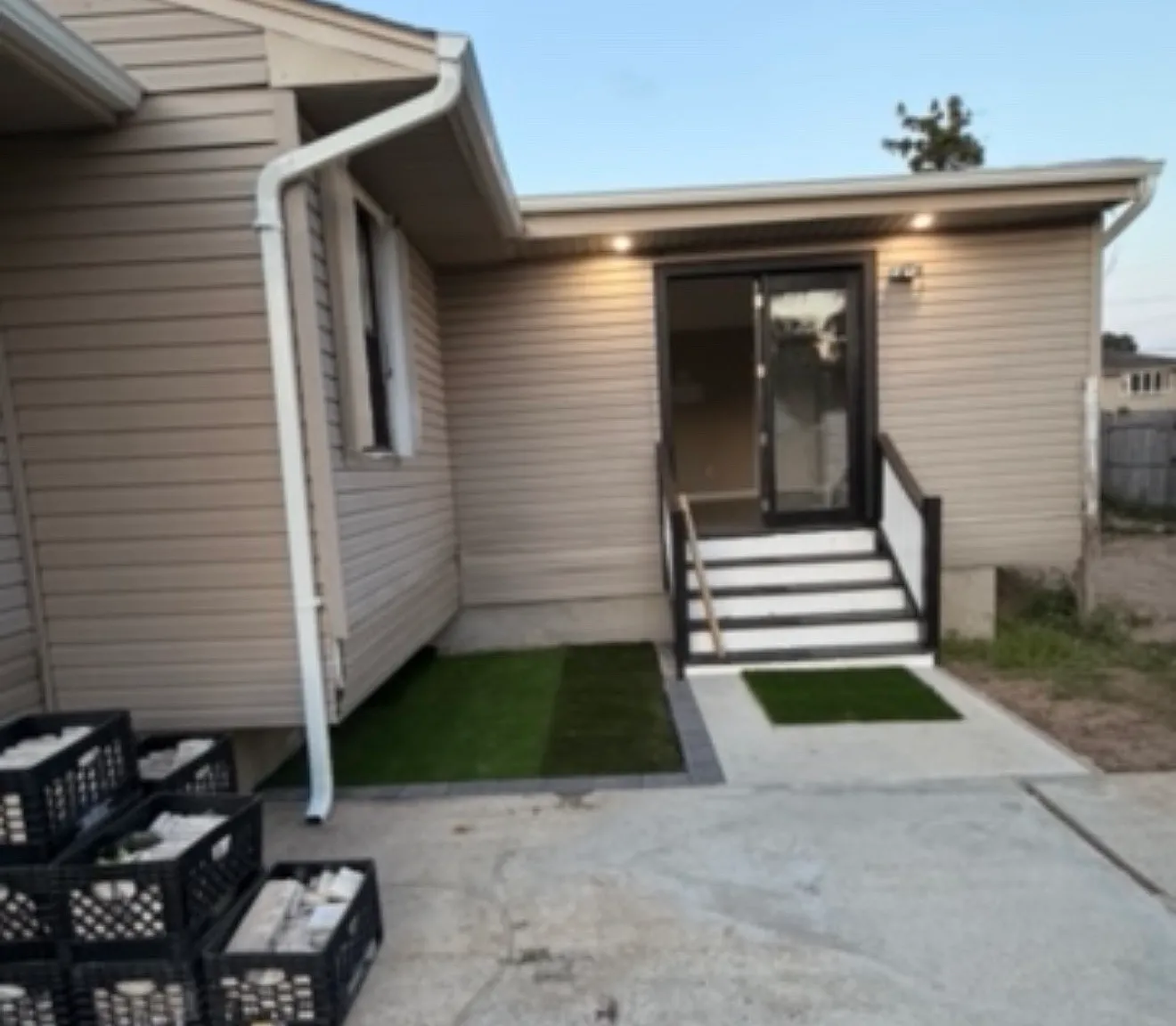 Wiley St, Brentwood — Photo 1