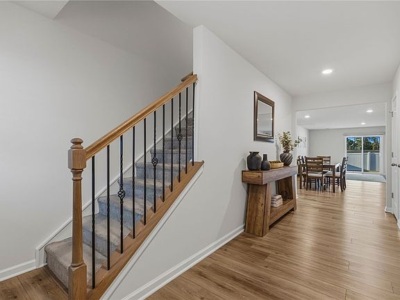 4th image of 1719 Southwold Ln