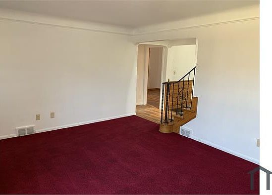 4th image of 1771 E 230th St