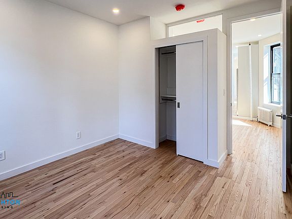 3rd image of 200 Mott St APT 25