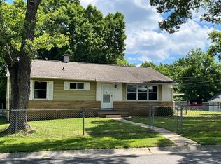 90 Arkansas Ave, Oak Ridge, TN 37830