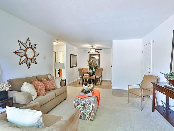 4th image of 963 Catkin Ct