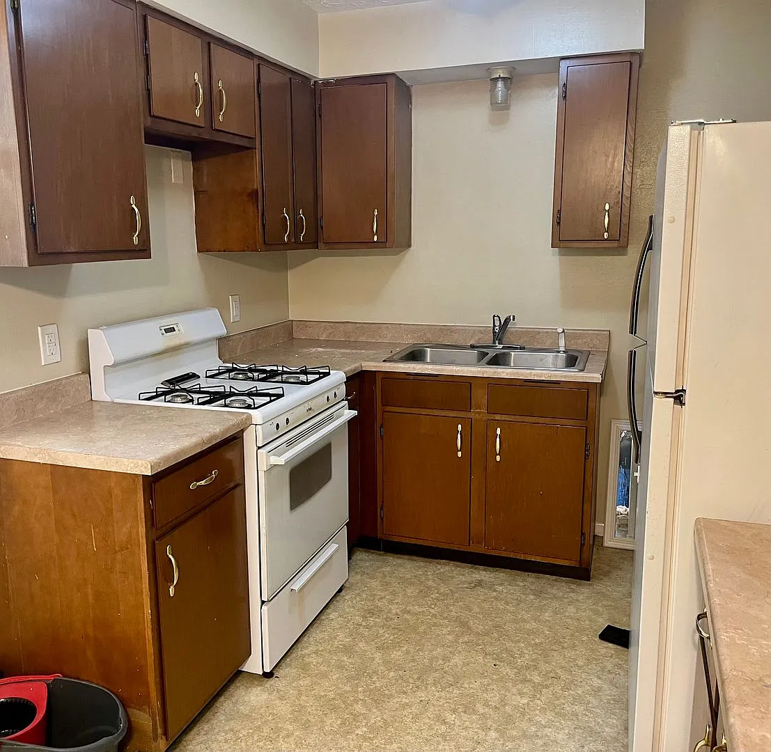 523 Mill St. — Photo 3