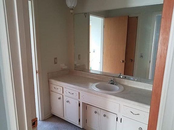 4th image of 2621 Timberland Dr