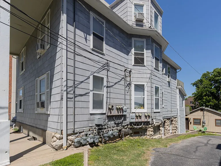 1205 Paquin St — Photo 3