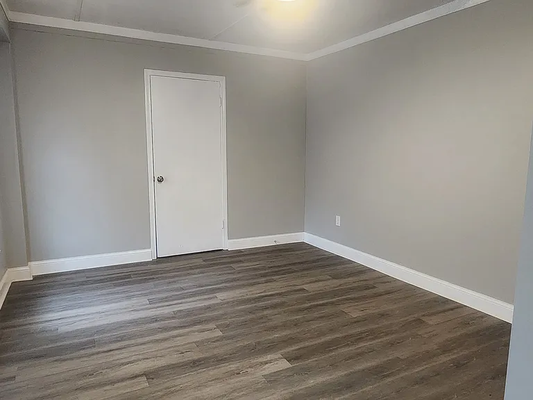 1025 Gaddis Ave — Photo 13
