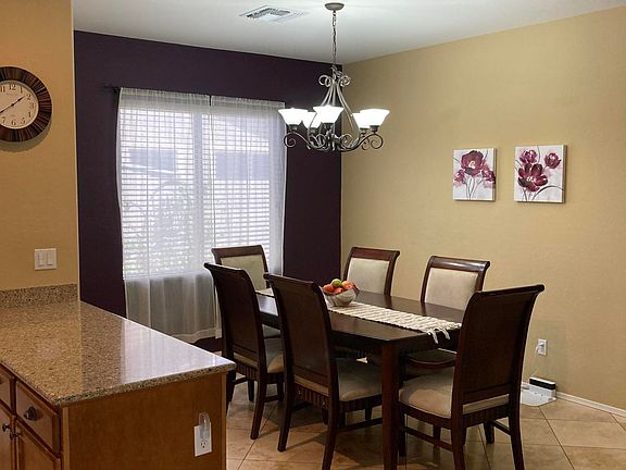5th image of 3650 E Vallejo Ct