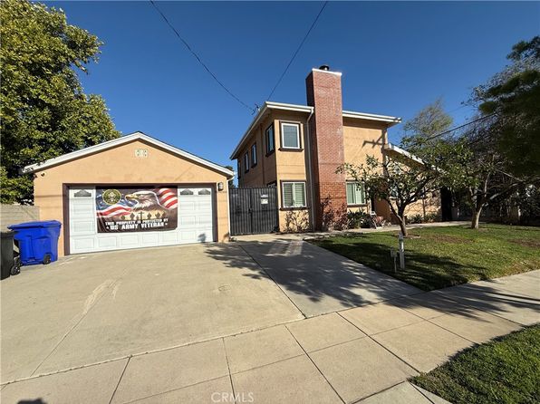 6046 N Willard Ave
