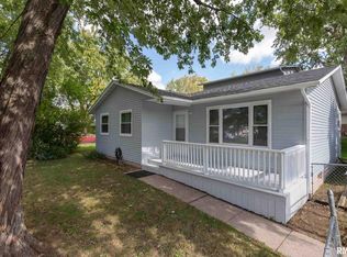 5815 Jebens Ave, Davenport, IA 52806