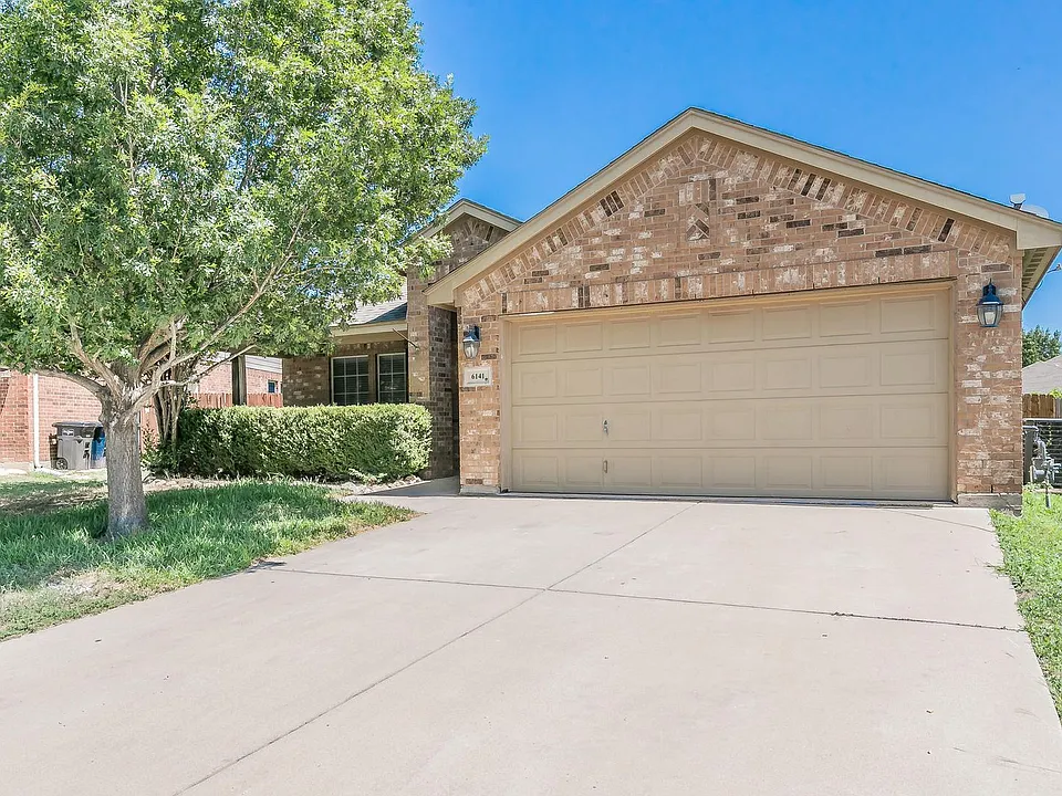 6141 Bowfin Dr
