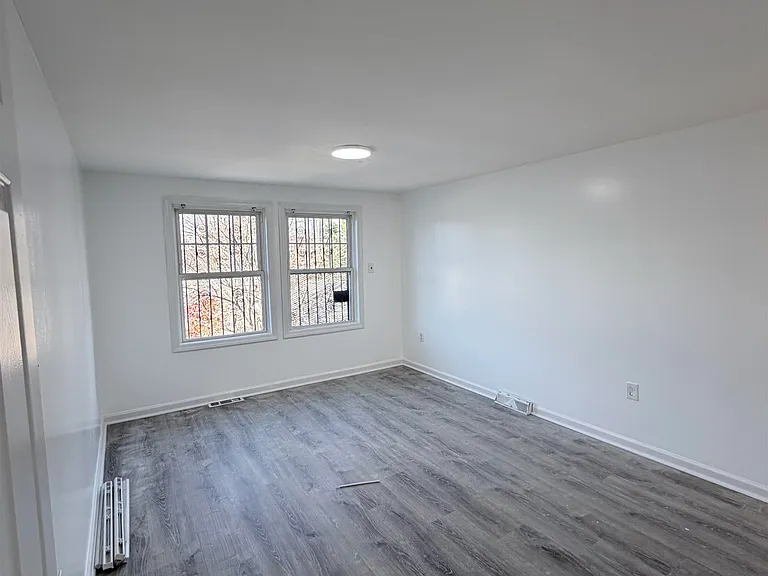 5 Chopin Ct #2 — Photo 14