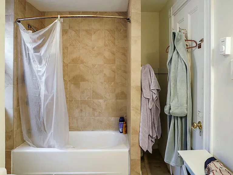 13 Sachem St #2A — Photo 11