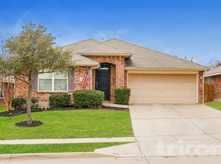 6141 Tilapia Dr, Fort Worth, TX 76179