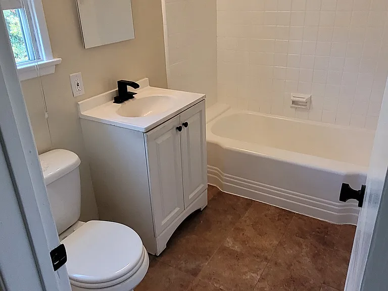 1623 S Sycamore Ave #4 — Photo 11