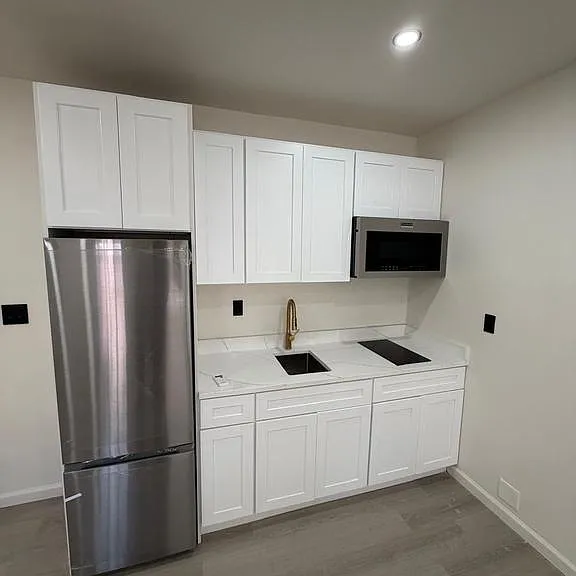 3720 Westfield Ave #A — Photo 4