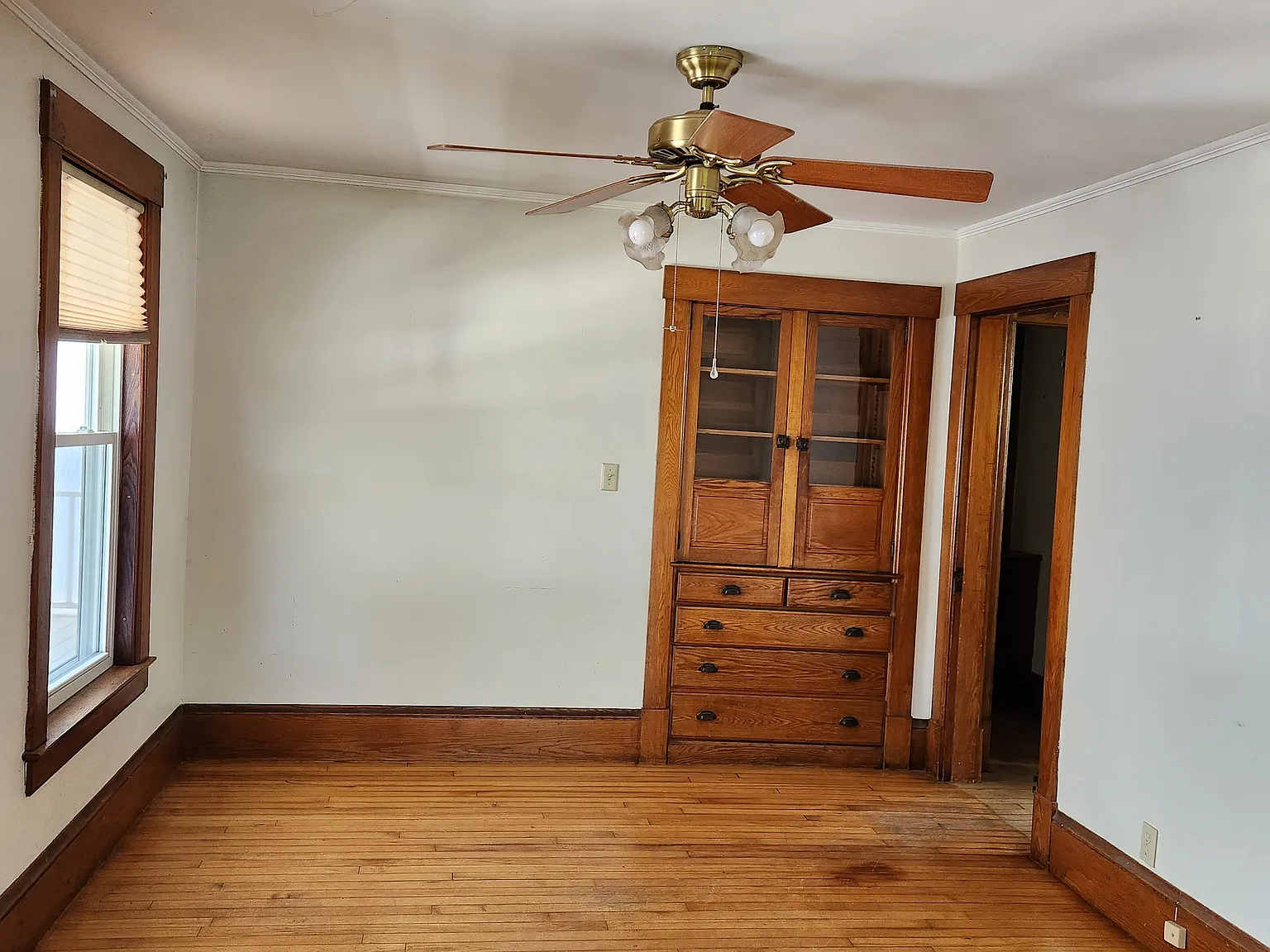 3 bed, 1528 sqft, $2,200 — Photo 2