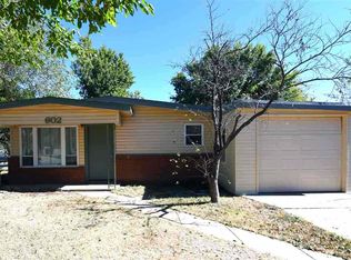 602 16th St, Woodward, OK 73801
