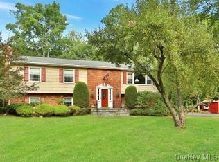 47 Vails Ln, Ossining, NY 10562