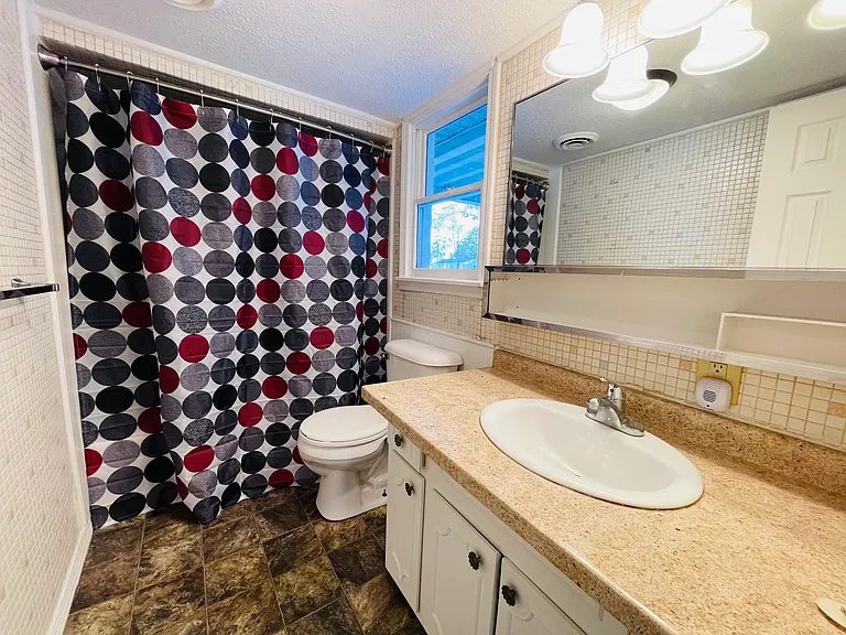 306 1/2 N Union St #8 — Photo 7