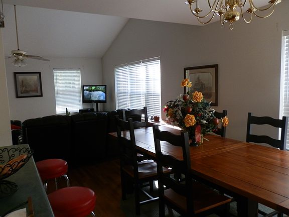 4th image of 270 Ashlin Meadow Ln NE