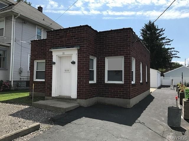 1st image of 50 Lake St
