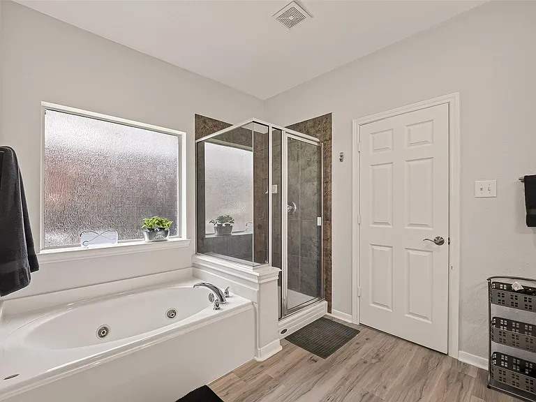 14 Sprite Woods Pl — Photo 30