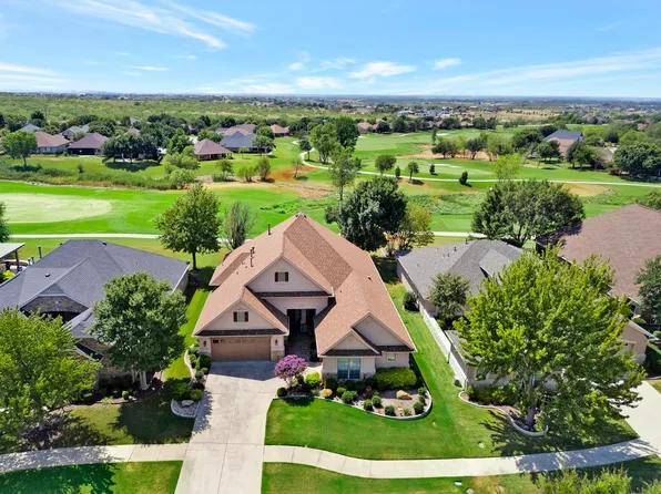 9941 Grandview Dr, Denton, TX 76207