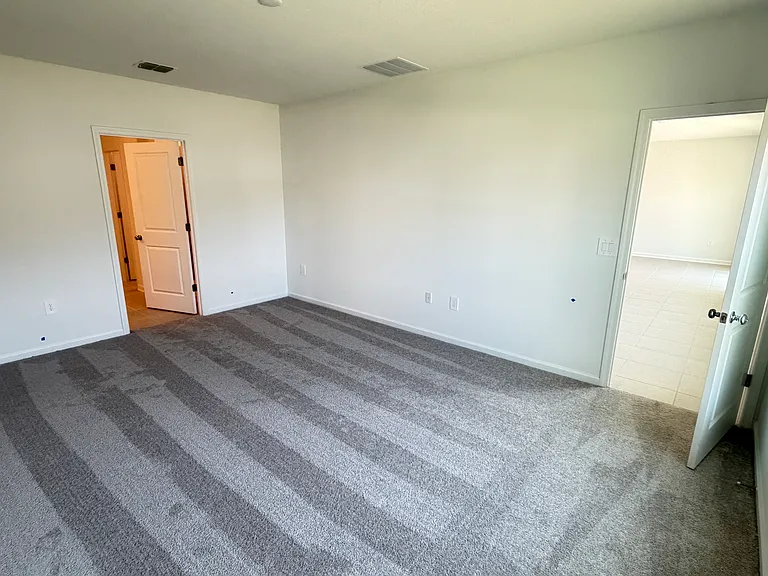 4585 Golden Knight Blvd — Photo 18