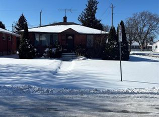 1105 Harrison Ave, Windsor, ON N9C 3J4