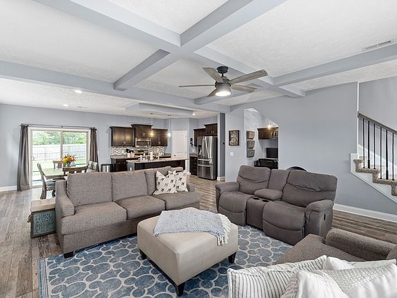 5th image of 1279 Eagles View Dr