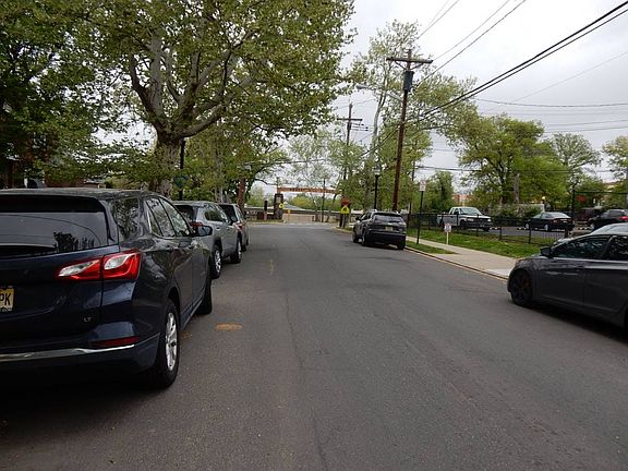 5th image of 1541 Wildwood Ave
