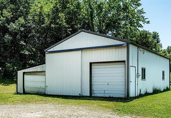 4th image of 10620 Interstate Highway 70 Dr SE