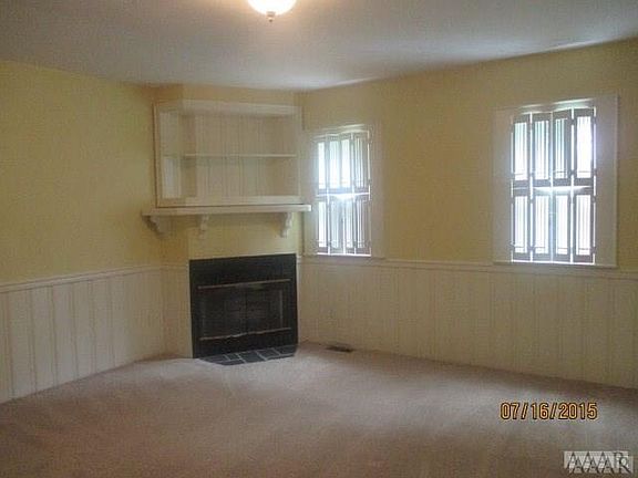 3rd image of 1107 Camden Ave