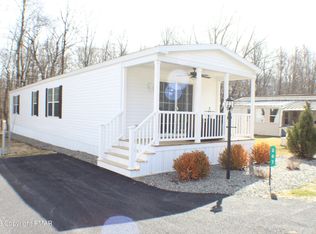 347 Upper Pmhe North Dr, East Stroudsburg, PA 18302
