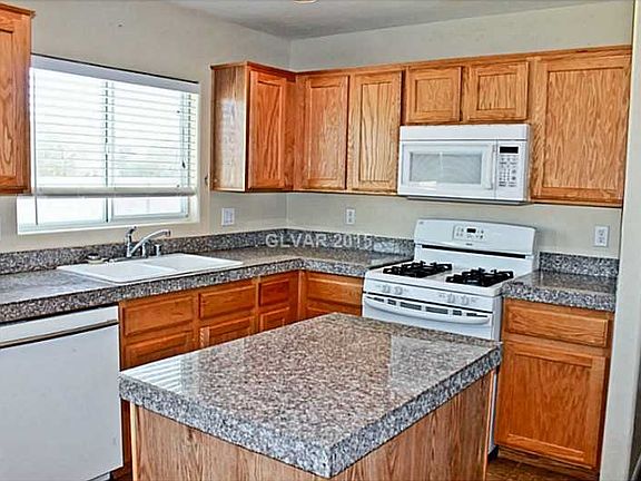 2nd image of 6228 Sereno Springs St
