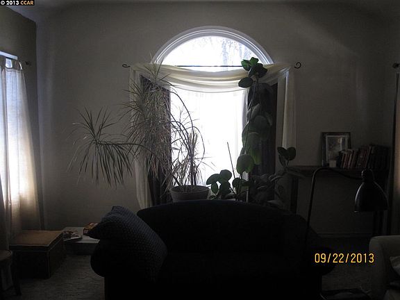 3rd image of 3542 65th Ave