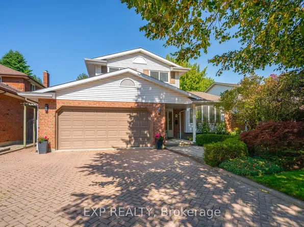 9 Boese Ct, Saint Catharines, ON L2N 7E7