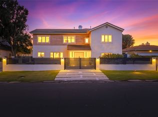 5439 Gentry Ave, Valley Village, CA 91607