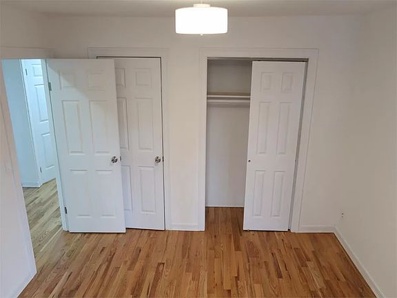 3rd image of 9718 Avenue L