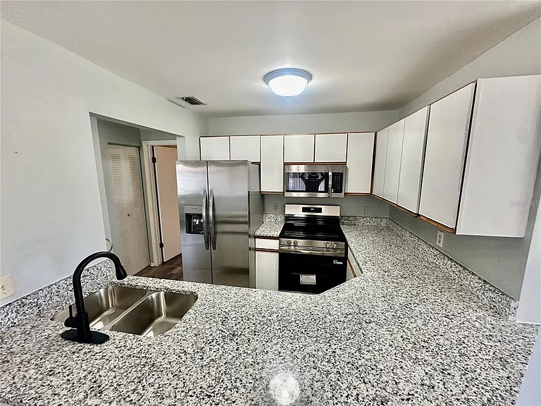 7903 Waterview Way #7903 — Photo 12
