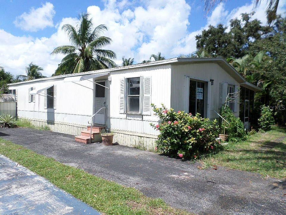 1st image of 2731 SW 53rd St