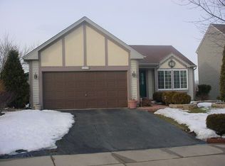 1212 Longford Cir, Elgin, IL