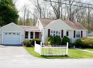 36 Notre Dame Ave, Cumberland, RI 02864